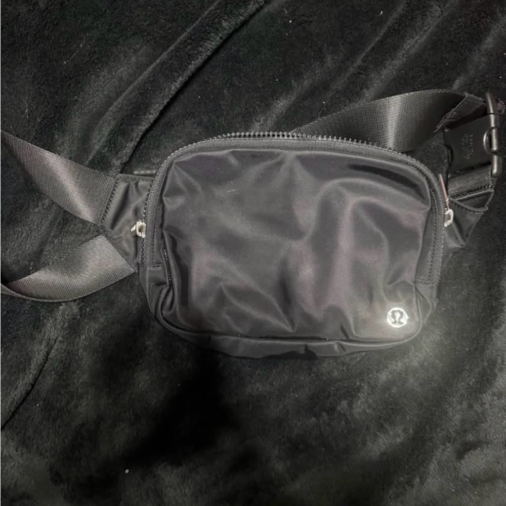 Lululemon Black Crossbody Bag